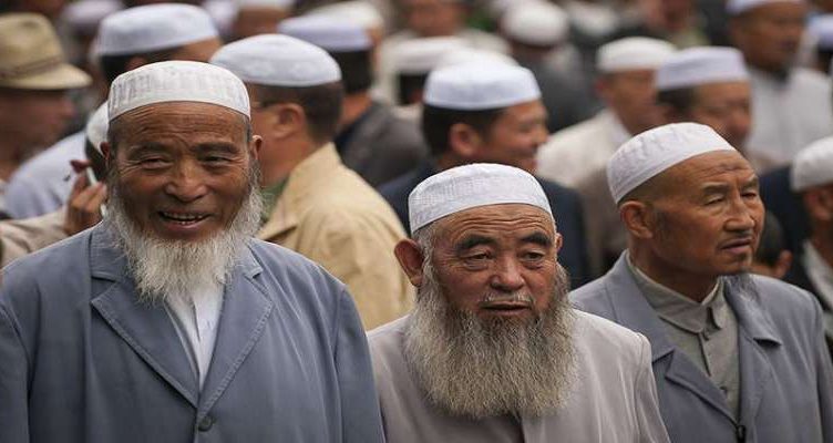 चीन का नया कानून, अपने देश मे इस्लाम पालन करने का बदला तरीका।