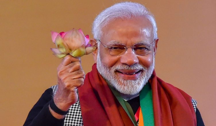 PM Narendra Modi Birthday: वो प्रधानमंत्री जिसने अपने बोलने की कला से पूरा देश जीत लिया