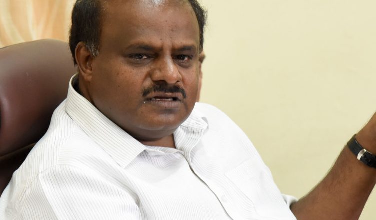 श्रीलंका बम धमाके : कुमारस्वामी ने कहा- लापता हैं कर्नाटक जेडीएस के सात कार्यकर्ता, दो की मौत