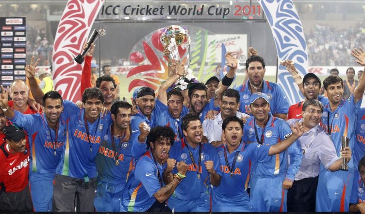 इतिहास में 2 अप्रैल- भारत ने 2011 में आज ही के दिन दूसरी बार क्रिकेट वर्ल्‍ड कप जीता
