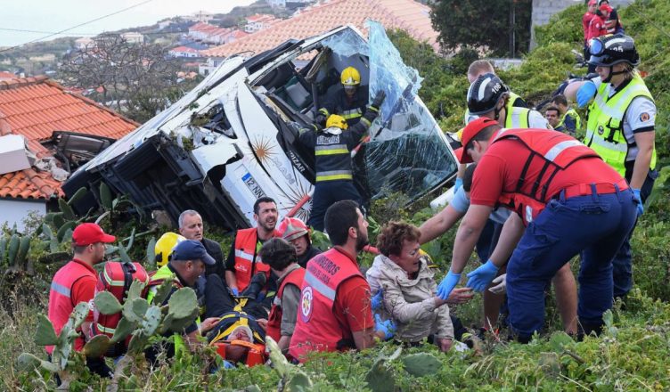 पुर्तगाल: बस के खाई में गिरने से 28 की मौत, मृतकों में अधिकांश जर्मन पर्यटक