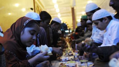 Ramadan 2019 Iftar Sehri Time Table: आज से शुरु हो गया रमजा़न, जानें पूरे महीने के इफ्तार-सेहरी का वक्त
