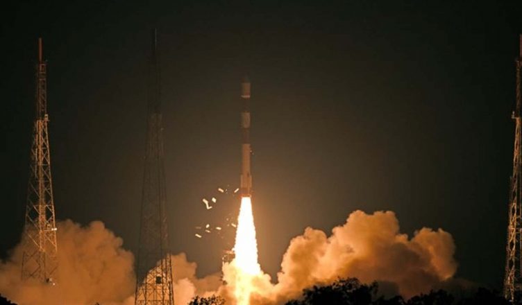 ISRO की बड़ी कामयाबी: भारत का रडार इमेजिंग सैटेलाइट RISAT-2B कक्षा में स्थापित