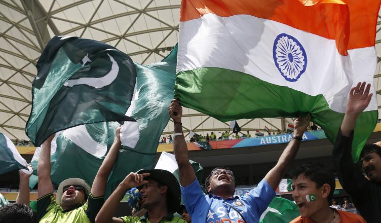 विश्व कप में पाकिस्तान के खिलाफ अजेय रहा है भारत, पढ़ें 1992 विश्व कप से लेकर अबतक की कहानी