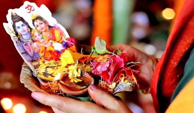 Hariyali Teej 2019: 3 अगस्त को है हरियाली तीज का व्रत, जानें शुभ मुहूर्त और पूजा की खास बातें