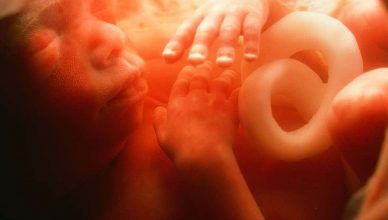 तेलंगाना में फल-फूल रहा भ्रूण परीक्षण का अवैध कारोबार, भगवान की तस्वीर के जरिये डॉक्टर बता रहे बच्चे का लिंग