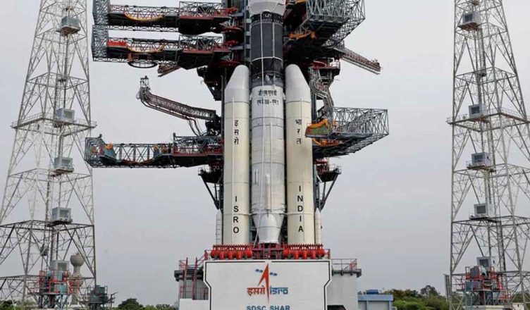 चंद्रयान-2 को चंद्रमा मिशन पर ले जाएगा भारत का सबसे शक्तिशाली 'बाहुबली'