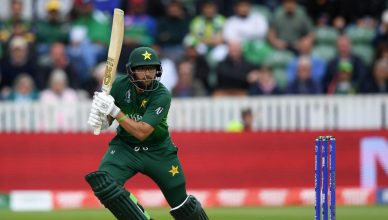 ऑनलाइन स्कैंडल को लेकर पाकिस्तानी क्रिकेटर इमाम उल हक ने मांगी माफी