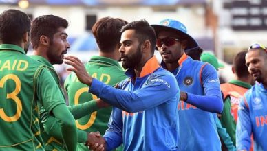 वर्ल्ड कप 2019: 1.5 लाख रुपये में बिकी भारत-पाक मैच की गेंद