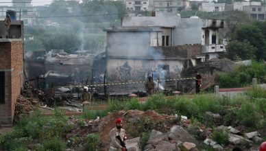 पाकिस्तान: सेना का विमान हादसे का शिकार, पायलट सहित 17 लोगों की मौत