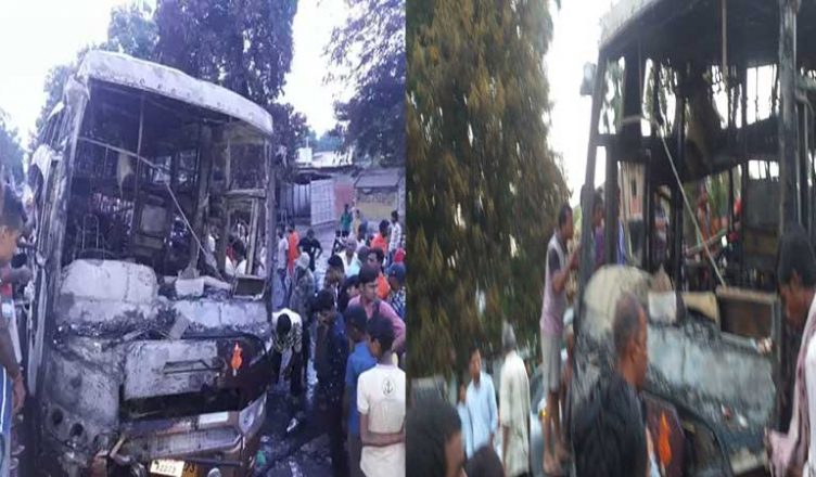 बिहार: डिवाईडर से टकराकर बस में लगी आग, दर्जनों के हताहत होने की आशंका