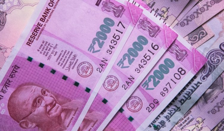 पाकिस्तान ने थोक में छापे 2000 रुपये के हाई-क्वालिटी के जाली नोट, भारतीय एजेंसियों की उड़ी नींद