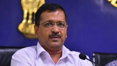 Delhi: मुख्यमंत्री केजरीवाल पहुंचे डीडीयू अस्पताल, आईसीयू बेड 50 से बढ़ाकर 100 किए गए