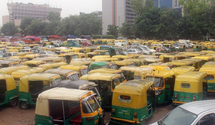 Delhi-NCR transport strike LIVE: नए ट्रैफि