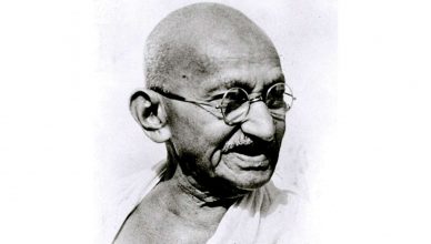 महात्‍मा गांधी: पहले ऐसे अश्‍वेत व्‍यक्ति जिनकी तस्‍वीर ब्रिटेन के सिक्‍कों पर आएगी नजर