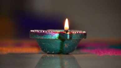 Happy Diwali 2019: दिवाली पर इन Wishes Images, Quotes और Status के जरिए बांटिए प्यार, खास अंदाज में दें शुभकामनाएं