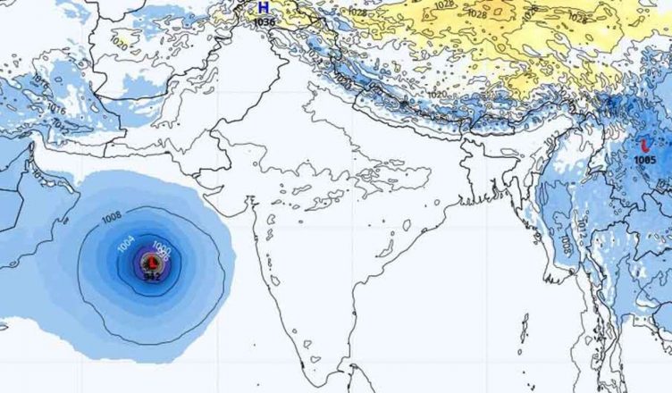 Cyclone Kyarr: सुपर साइक्लोन बनेगा 'क्यार', महाराष्ट्र, कर्नाटक और गोवा में अलर्ट जारी