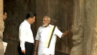 PM मोदी बने 'टूरिस्ट गाइड', जिनपिंग को कराई महाबलीपुरम की सैर