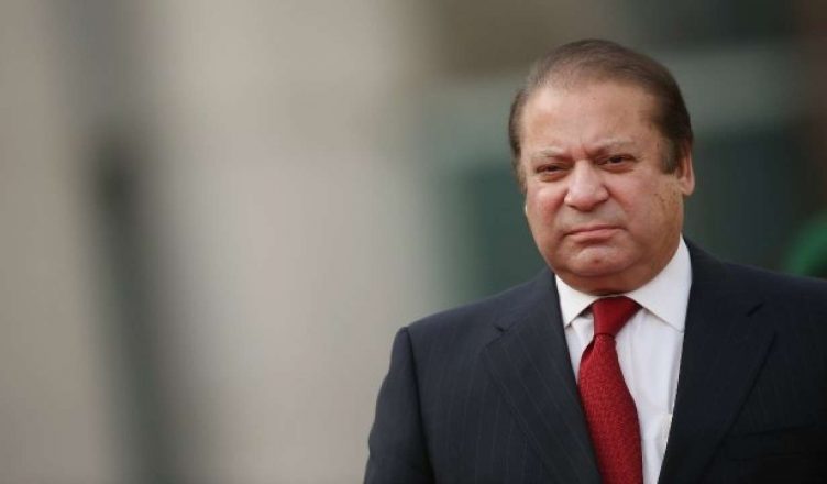 पाकिस्तान: भ्रष्टाचार मामले में पूर्व PM नवाज शरीफ के खिलाफ गिरफ्तारी वारंट
