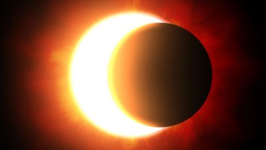 Solar Eclipse December 2019: दिसंबर में है साल का आखिरी पूर्ण सूर्य ग्रहण, सूर्य ग्रहण में क्या करें, क्या न करें