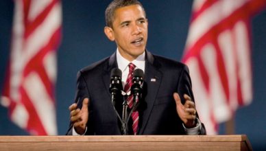 4 नवंबर का इतिहास- बराक ओबामा 2008 में अफ्रीकी मूल के पहले अमेरिकी राष्ट्रपति बने