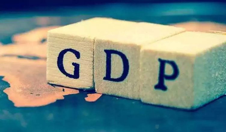 आर्थिक मोर्चे पर मोदी सरकार को बड़ा झटका- दूसरी तिमाही में GDP घटकर 4.5 फीसदी हुई