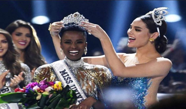 दक्षिण अफ्रीका की जोजिबिनी के सिर सजा मिस यूनिवर्स 2019 का ताज, इस सवाल का जवाब देकर जीता खिताब