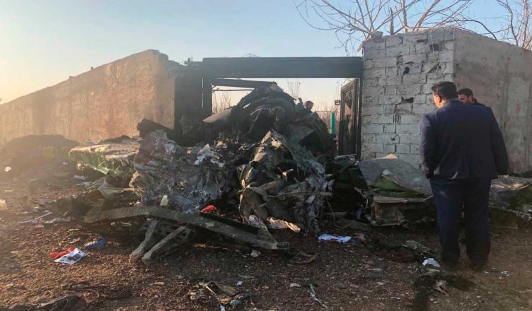 ईरान: तेहरान के पास यूक्रेन का बोइंग विमान क्रैश, सवार सभी 170 यात्रियों की मौत 