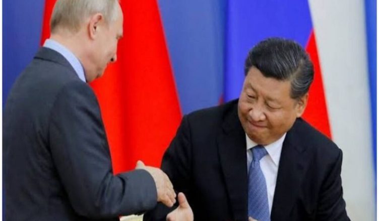 चीन और रूस के राष्ट्रपतियों के बीच हुई फोन पर बातचीत