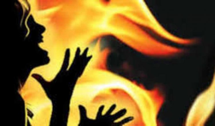 Tamil Nadu में आग की चपेट में आने से 2 दमकलकर्मियों की मौत