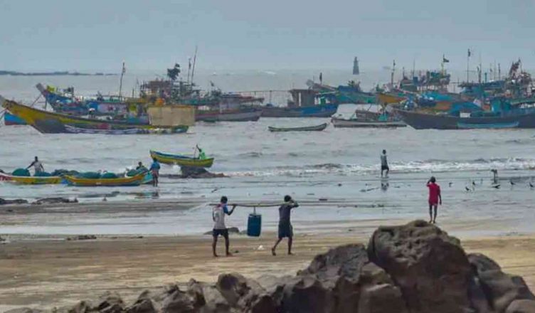 Cyclone Nisarga to hit Maharashtra coast