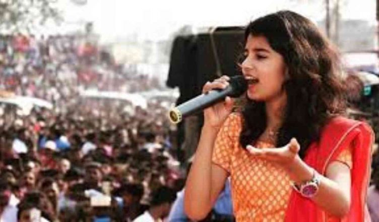 Folk singer Maithili thakur decided not to sing bollywood saongs after the death of Sushant singh rajput
