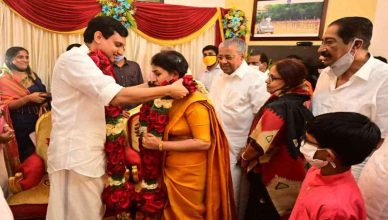 Kerala Cm Pinarayi Vijayan daughter Veena marriage with Riyas