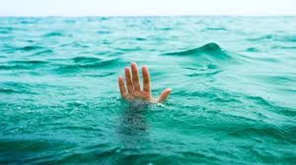 Old man drowned in Ganges river