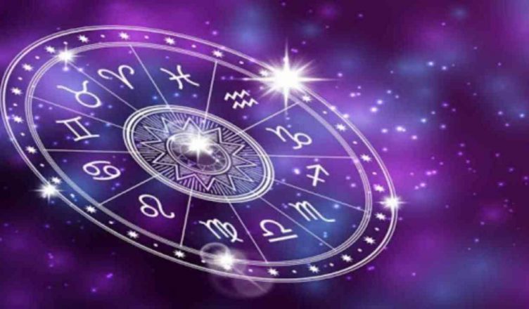 oday Horoscope in Hindi, 26 August, 2020