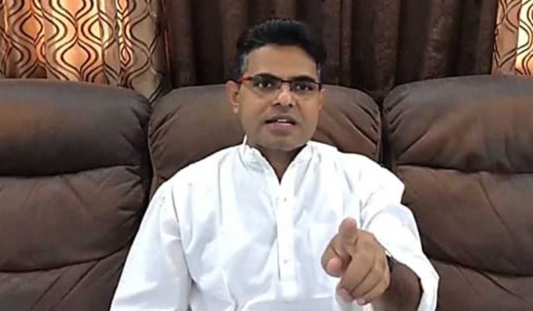 Bihar: आरएलएसपी के प्रधान महासचिव माधव आनंद ने पार्टी से दिया अपना इस्तीफा, आरजेडी में हो सकते हैं शामिल