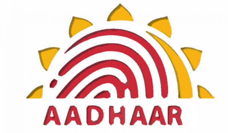 Aadhaar PVC Card: कैसे और कहां मिलेगा आधार पीवीसी कार्ड, जानें पूरी डिटेल