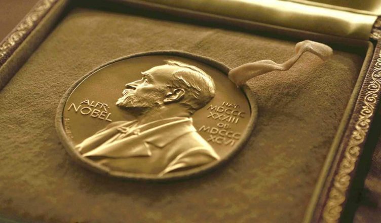 Nobel Prize 2020: हार्वे जे अल्टर, माइकल ह्यूटन और चार्ल्स एम राइस को चिकित्सा में 'हेपेटाइटिस सी' के लिए मिला नोबेल पुरस्कार