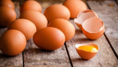 Egg Price: बर्ड फ्लू के चलते अंडे और चिकन के व्यापार पर पड़ा बुरा असर, 4 दिन के भीतर पंजाब में 80 रुपये प्रति सैकड़ा की गिरावट