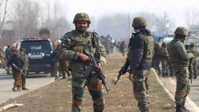 Srinagar: HMT एरिया में आतंकी हमला, आर्मी के दो जवान घायल