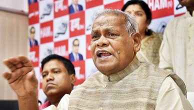Bihar: पूर्व मुख्यमंत्री जीतन राम मांझी ने तेजस्वी यादव को बताया पुत्र समान, सियासी अटकलें हुईं तेज