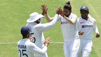 IND vs AUS 4th Test: ऑस्ट्रेलिया के खिलाफ 5 विकेट लेने के बाद क्रिकेट दिग्गजों ने मोहम्मद सिराज को सराहा, कहा-'तुम्हारे पिता करेंगे गर्व'